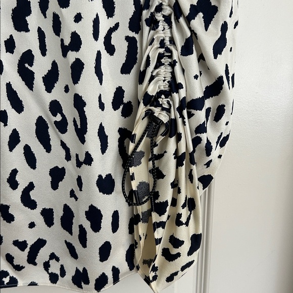 Tibi navy and White Animal Print Blouse 0 - Picture 3 of 5